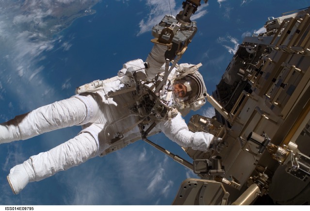 Future Space Explorers Could Be Humans 2.0
